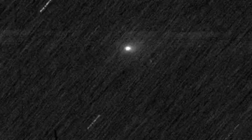 نبضات ضوئية غامضة.. مذنب 3I/ATLAS يربك علماء الفلك